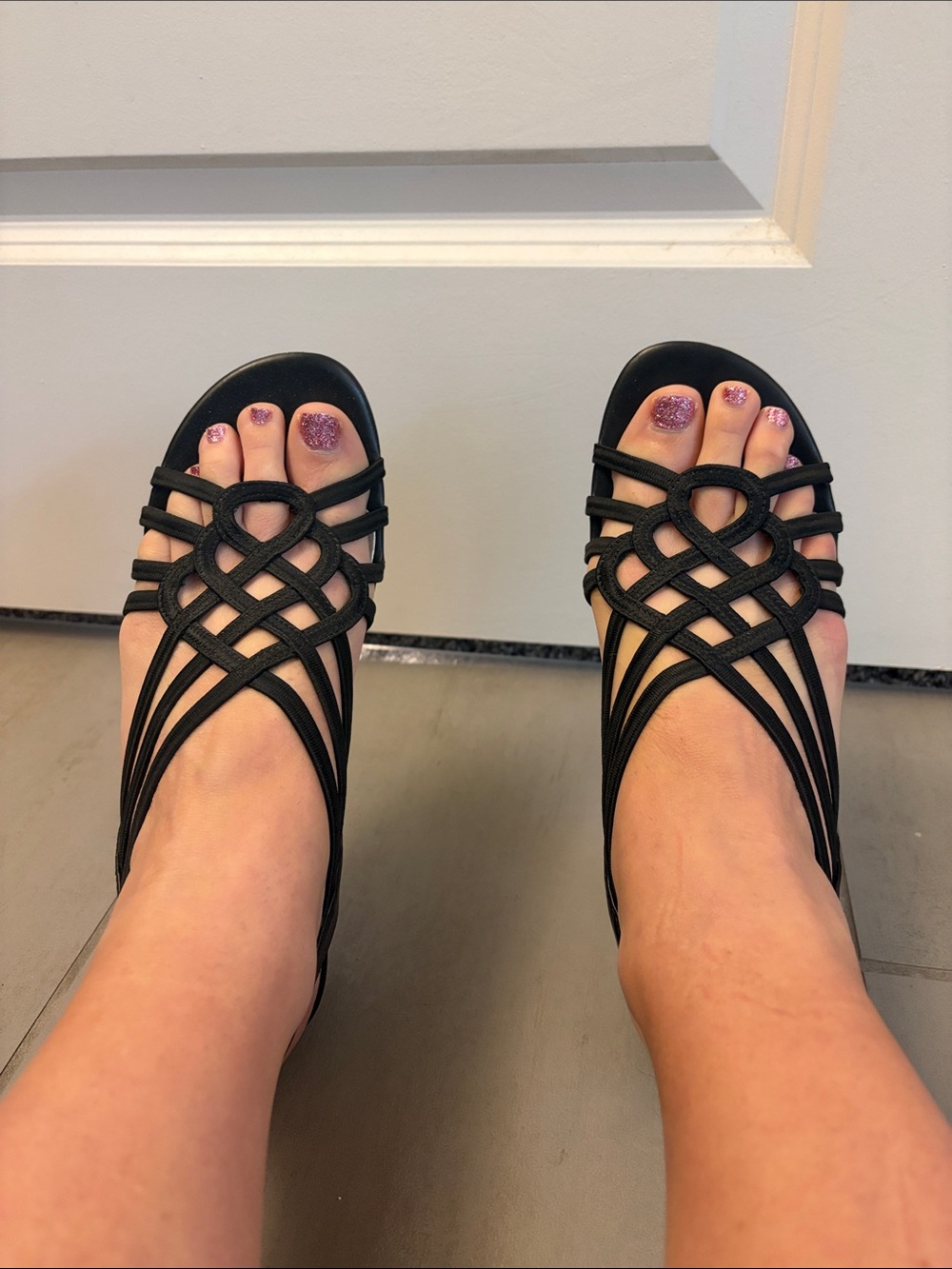 Impo Stretch Women's Black Strappy Open-Toe Sandals Size 8